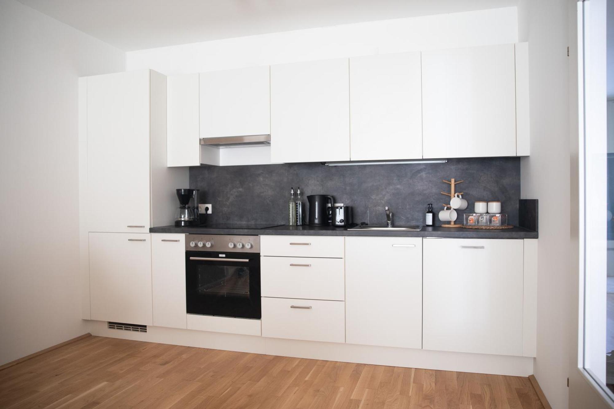Stylish - 3 Min To U1 Kagraner Platz Appartement *